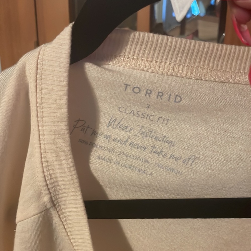 Torrid tee - Picture 2 of 2